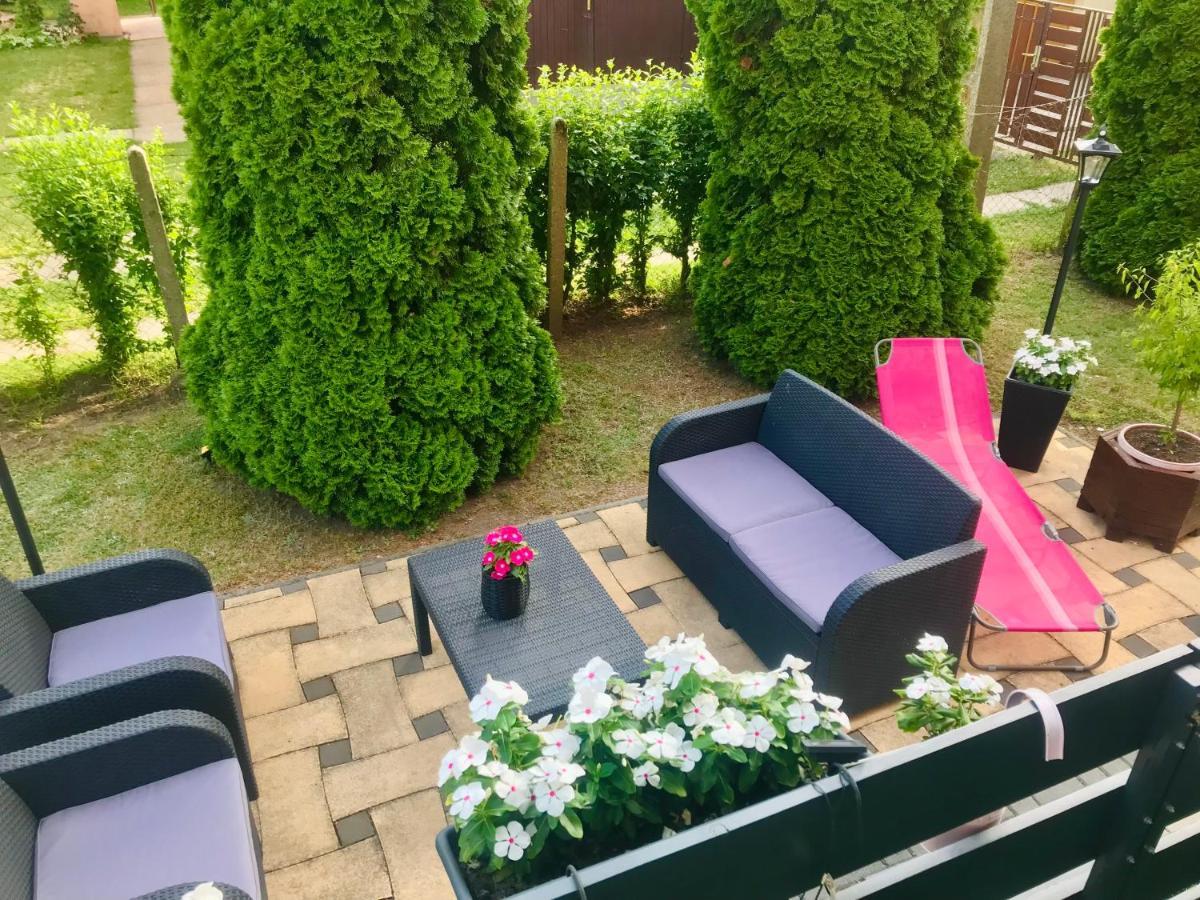 Angéla Apartman Hajdúszoboszló Extérieur photo