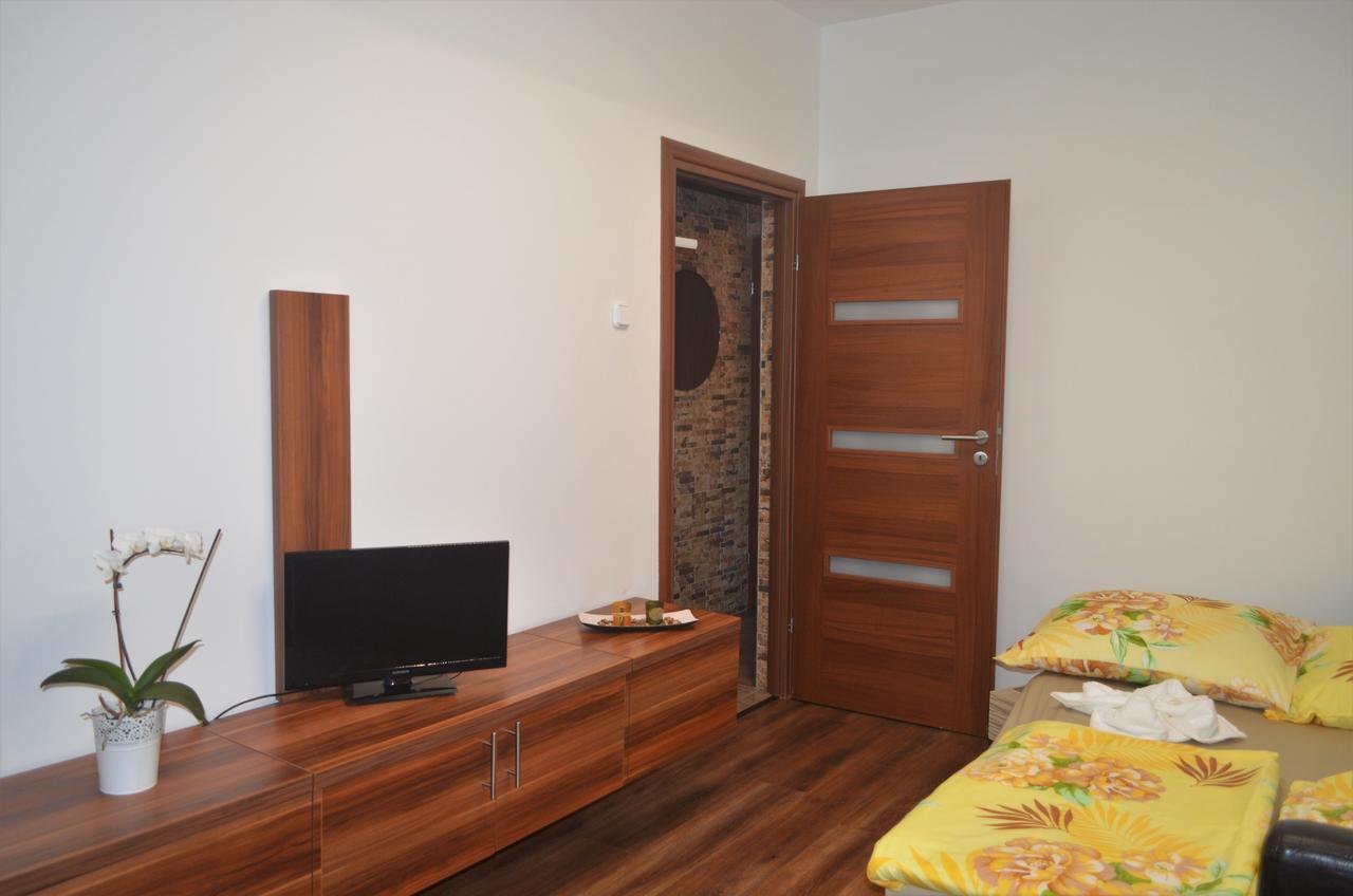 Angéla Apartman Hajdúszoboszló Extérieur photo